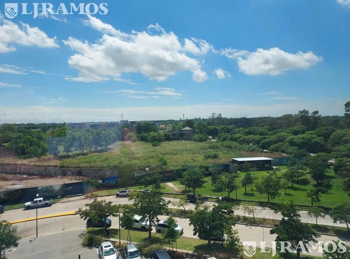 Alquiler de oficina de 268 m2 en Buenavista 2