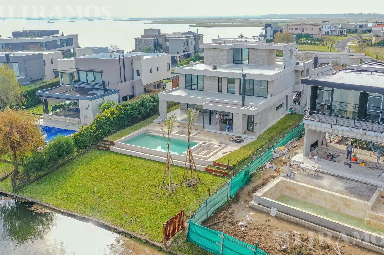 Casa en venta Barrio Muelles Escobar