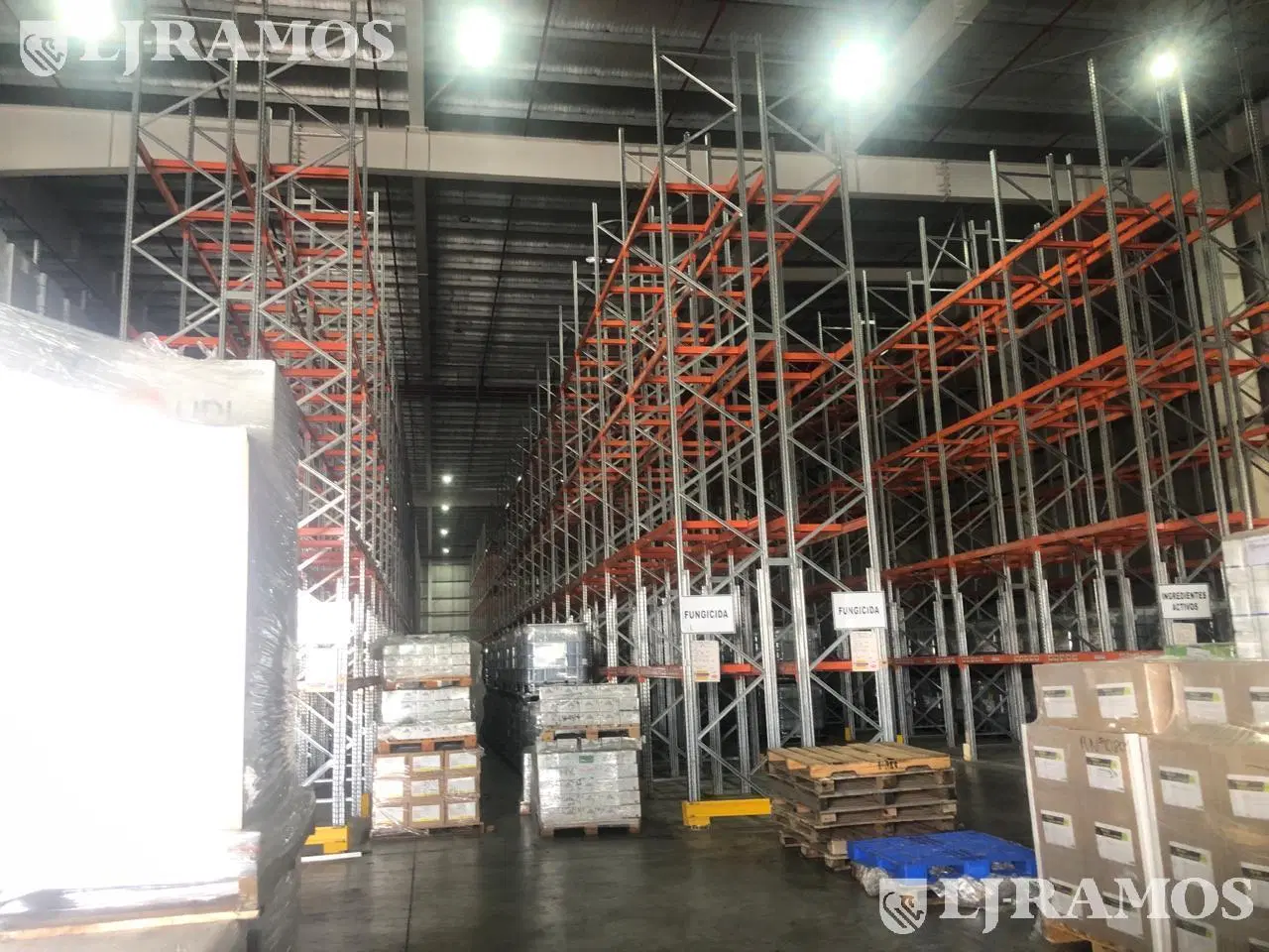 Depósito en Alquiler y Venta en Zárate 5