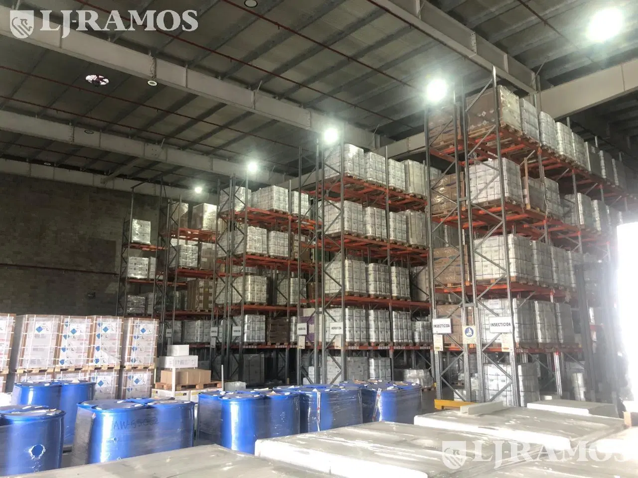Depósito en Alquiler y Venta en Zárate 4