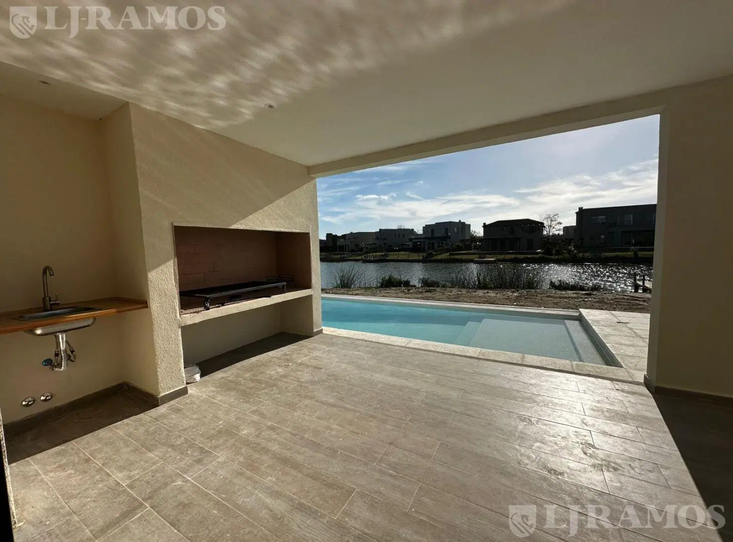 Casa en Venta A LAGUNA CENTRAL 360* de vista de agua PG 5