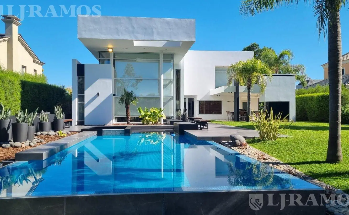 Casa en venta y/o alquiler en Los Castores - Nordelta 2