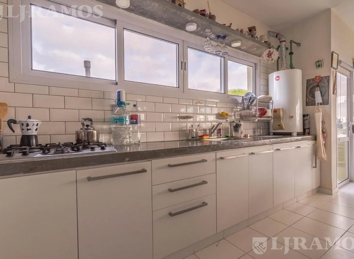 Casa en San Sebastián AL AGUA A11  OPORTUNIDAD DE VALOR !!!! MB 3