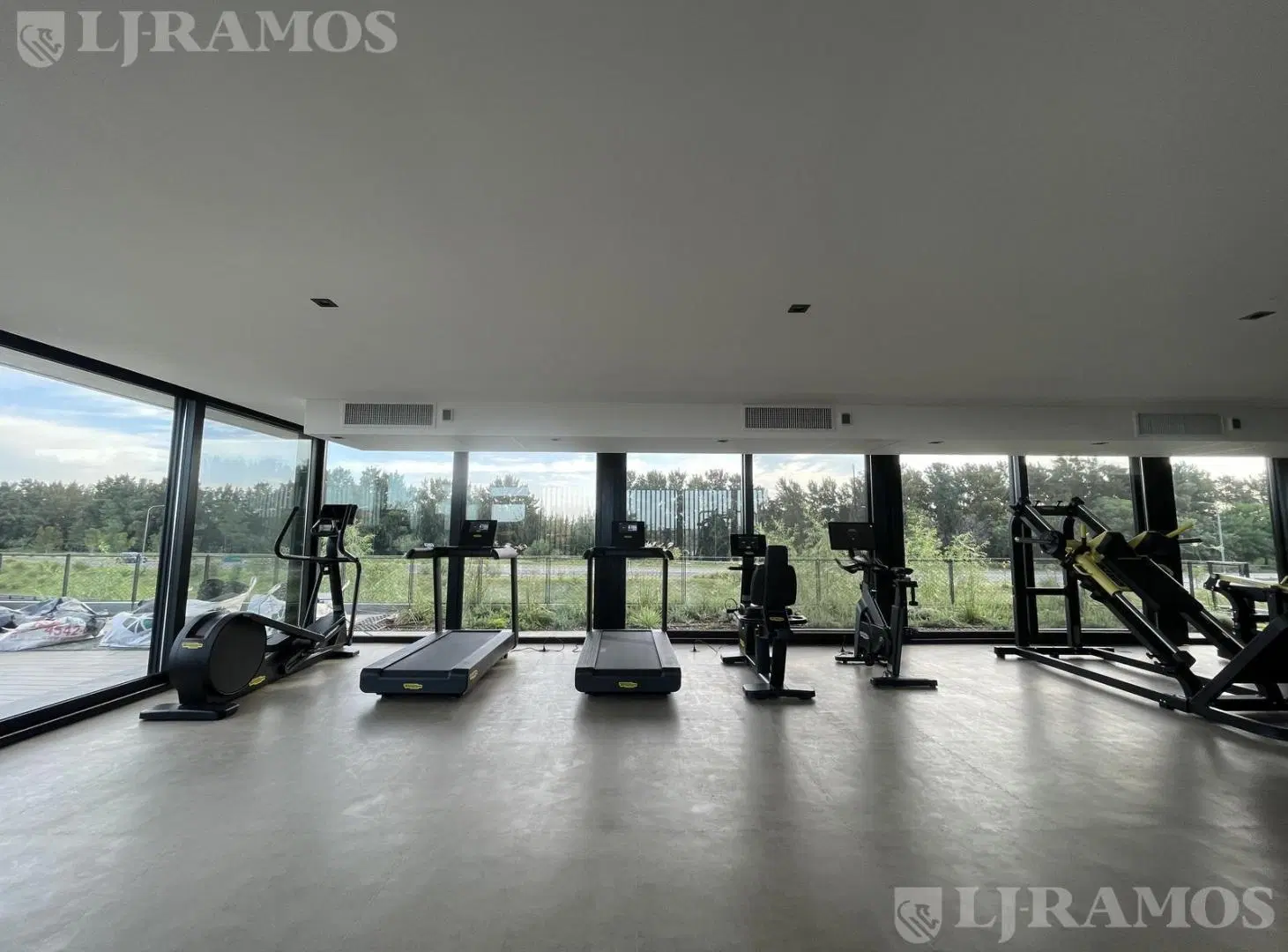 Lote a la laguna en venta en LOS PUENTES - NORDELTA 5