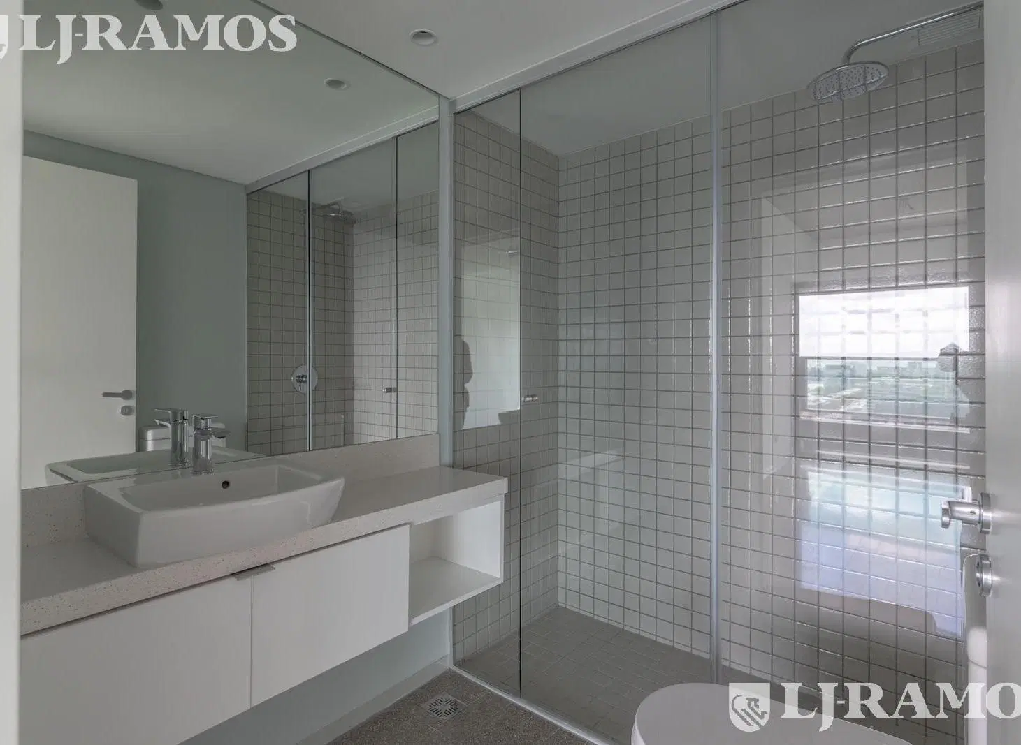 VENTA 1 amb. Estrenar - Torre Huergo - P 29° - increible vista al río y ciudad 4