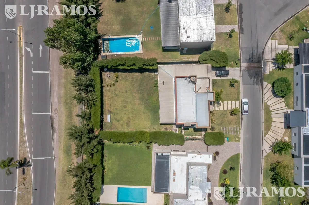 Casa con 3 dormitorios   en venta  en  San Francisco - Villanueva 2