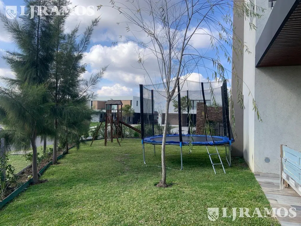 Casa en  venta en Ceibos, Puertos 5