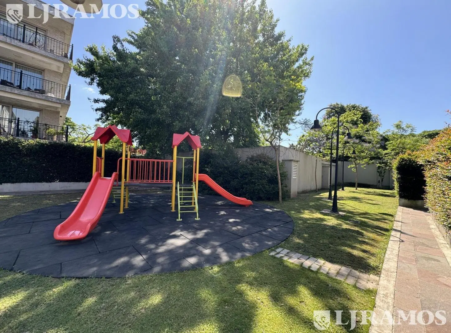 DEPARTAMENTO DE 3 AMBIENTES EN VENTA EN CASSA ISIDRO 5