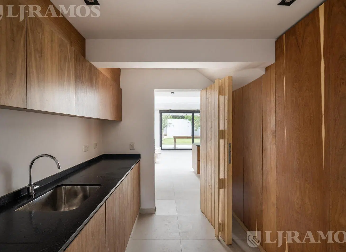 Casa triplex en venta en Béccar 2