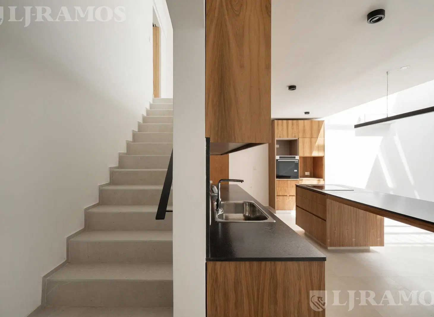 Casa triplex en venta en Béccar 3