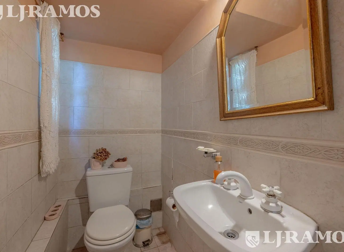 CASA CON DOBLE LOTE EN EL BARRIO CERRADO LA CHACRA, EN SAN FERNANDO 4