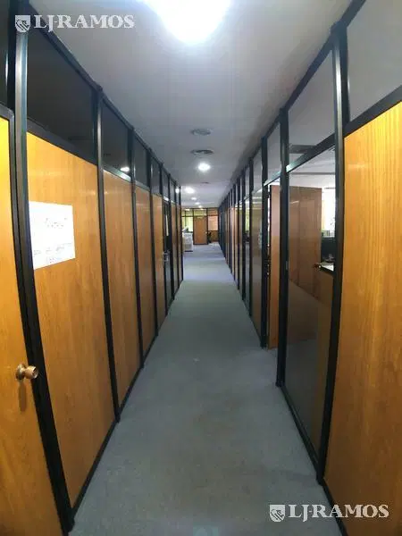 Excelente Local/Deposito/oficina - Munro 3