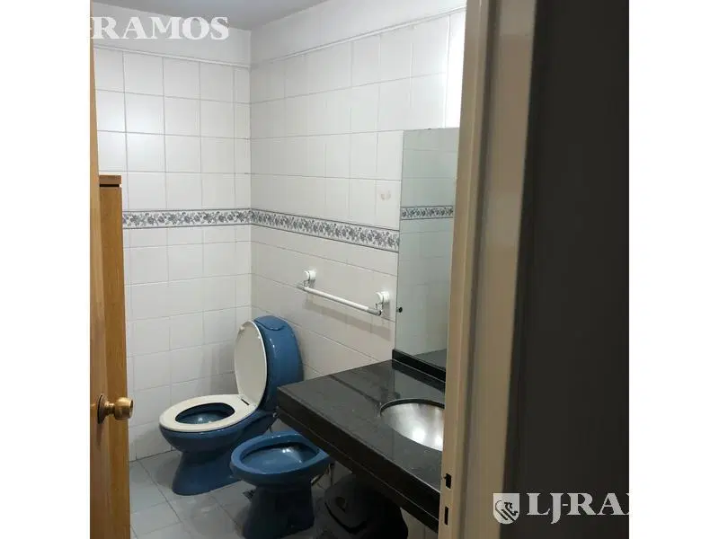 Excelente Local/Deposito/oficina - Munro 5