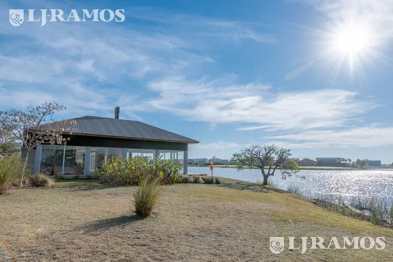 Terreno - El Canton - Islas 130.000 usd 3