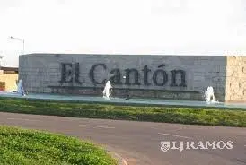 Lote a la laguna en venta en EL CANTON - ESCOBAR 4