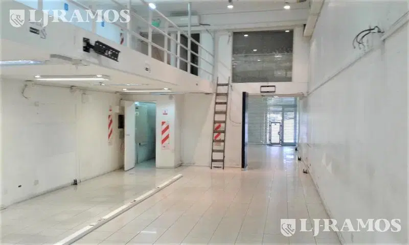 Local en venta - Avellaneda 5