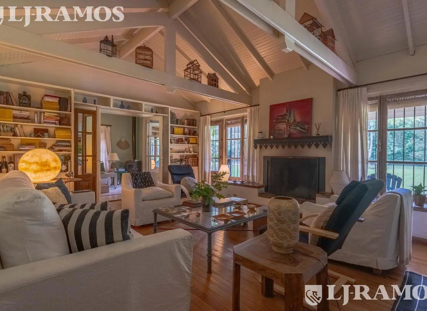 VENTA CASA-UNA PLANTA-IMPECABLE. JARDIN ARBOLADO. PILETA-TORTUGUITAS APTO CRÉDITO 3