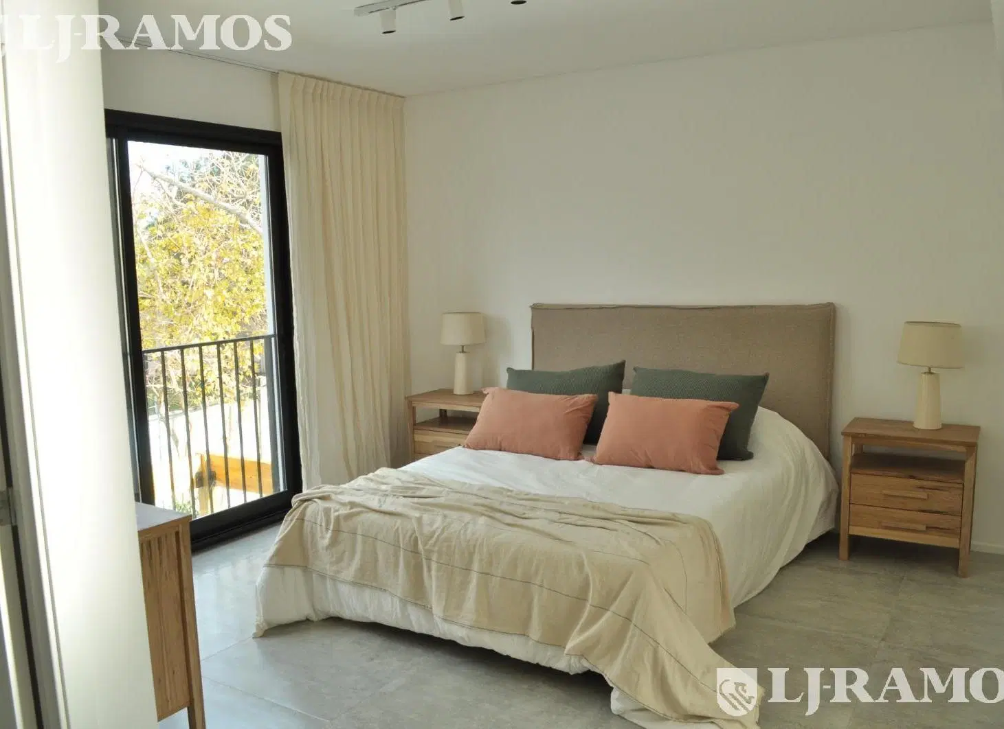 Casas en venta en Benavidez 3