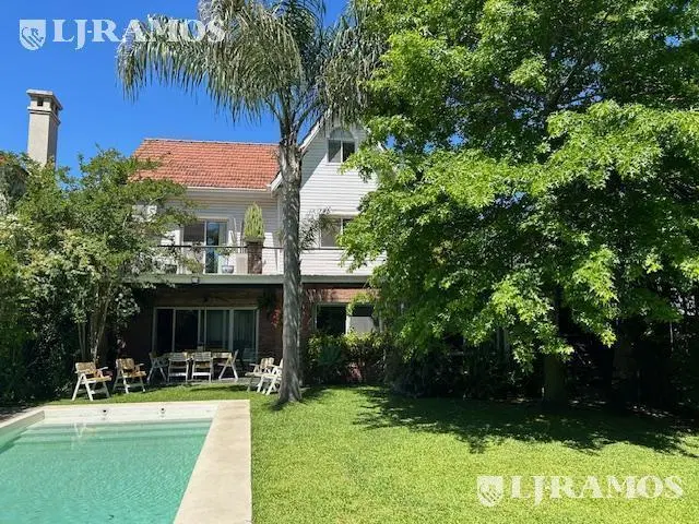 Casa en venta y en alquiler en ISLA DEL SOL 3