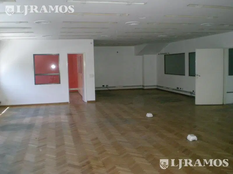 Depósito en Alquiler y Venta en Villa Martelli 5