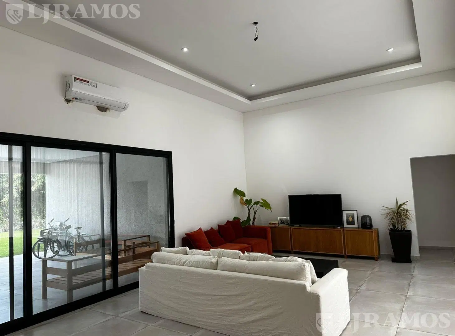Casa en Venta en 1 Planta con pileta San Matias PG 5