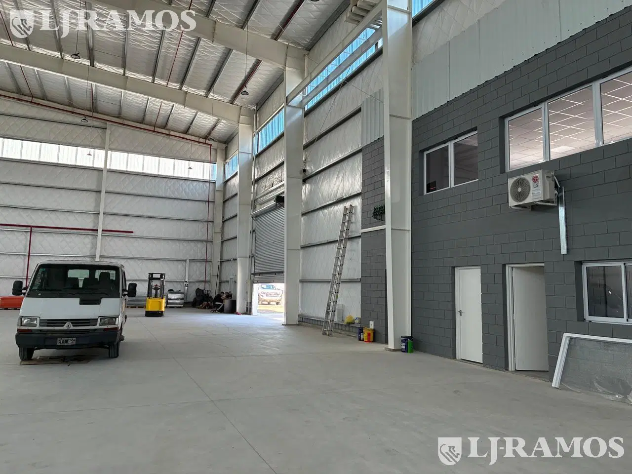 Depósito en Alquiler en Parque Industrial Hurlingham 5