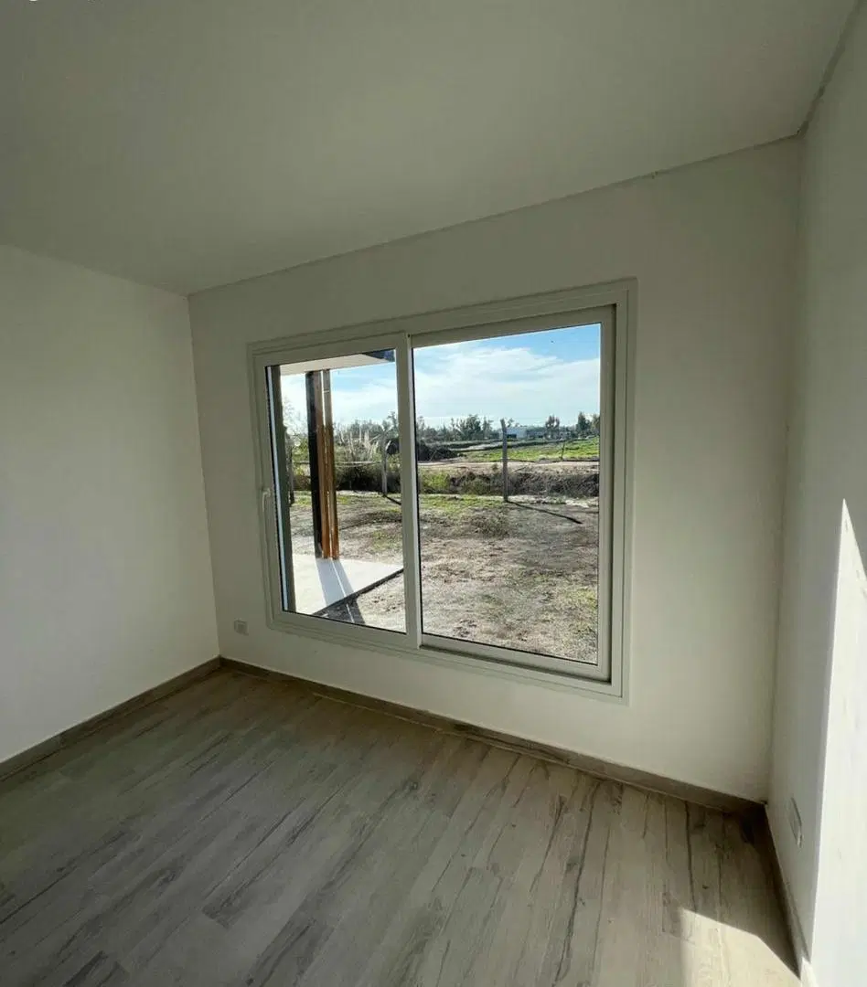 Casa a estrenar con 3 dormitorios en venta en Vila Marina 5