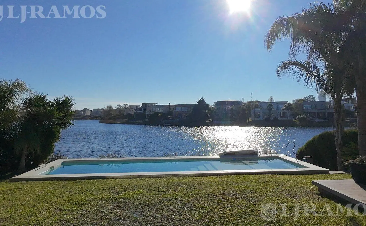 Casa al lago en el Barrio Los Lagos, Nordelta 3