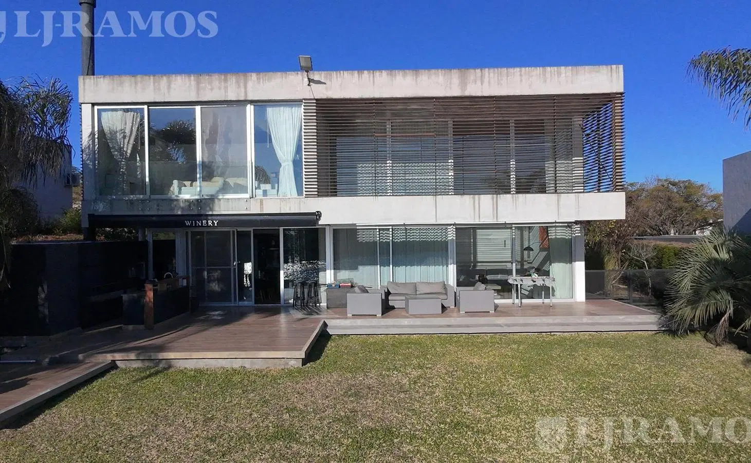 Casa al lago en el Barrio Los Lagos, Nordelta 5