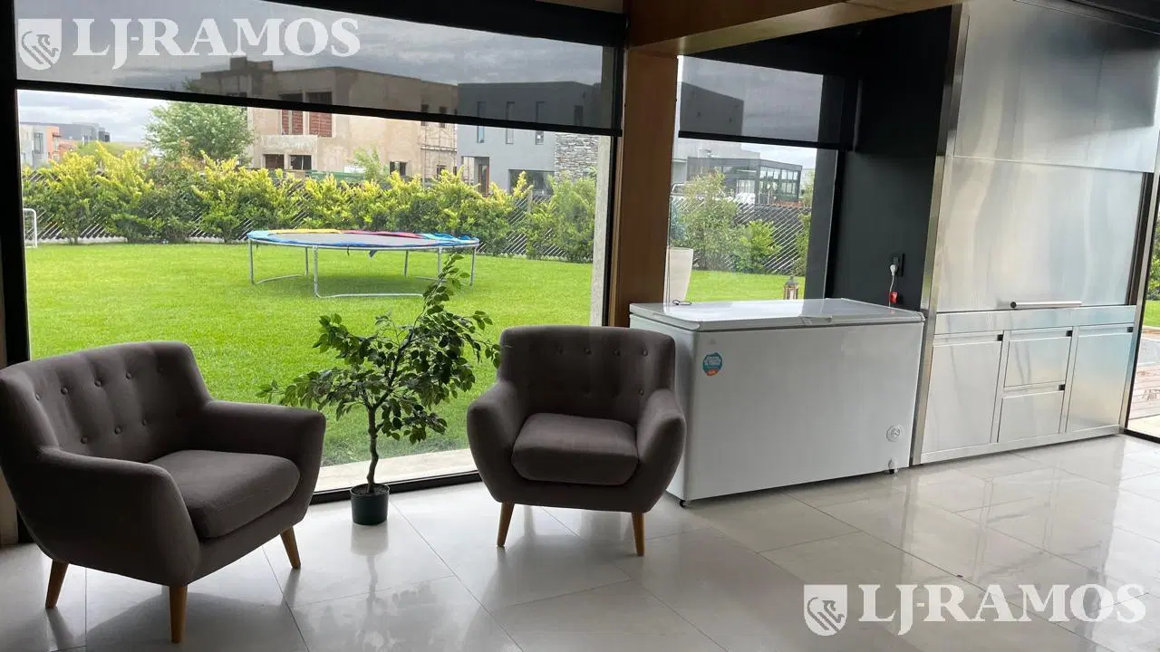 Casa en lote esquina San Sebastián Área 1 Nuestra Señora de Pilar, venta sin escritura, no credito 8