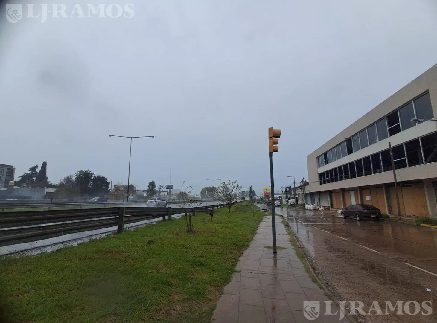 Edificio Comercial en Belen De Escobar 8