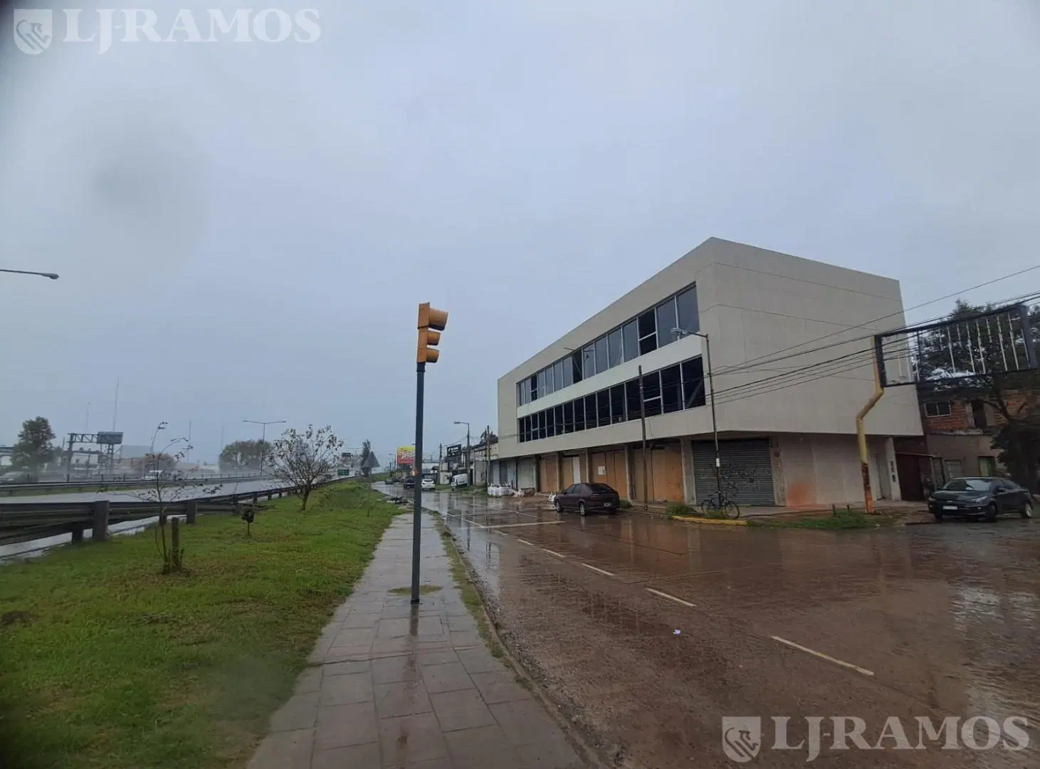 Edificio Comercial en Belen De Escobar 5