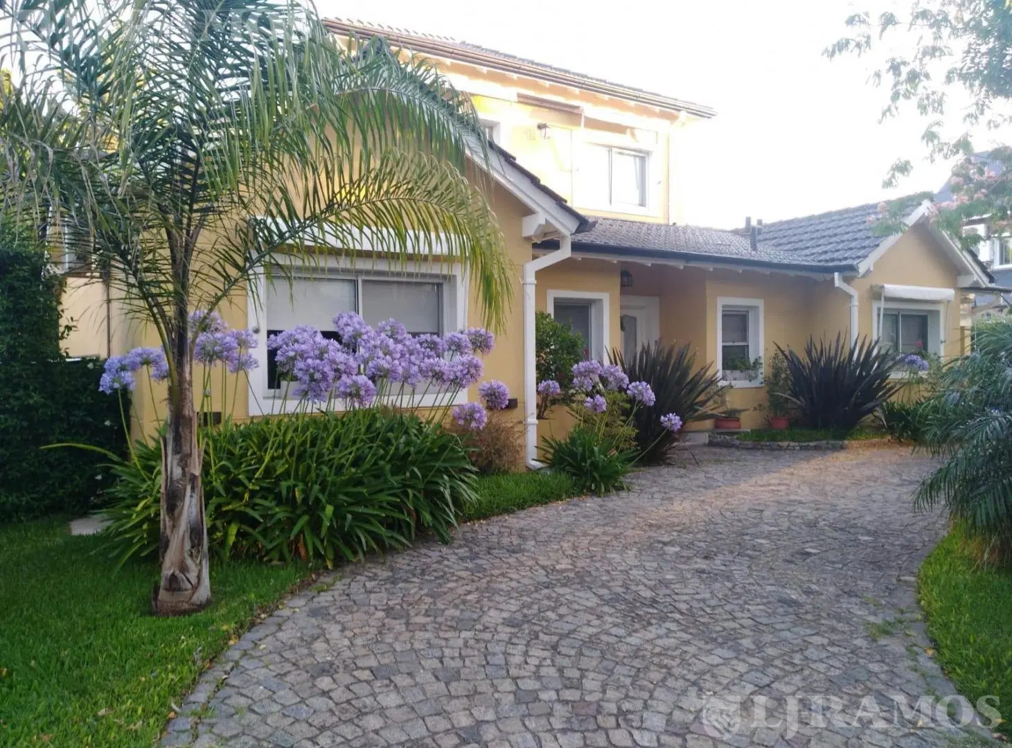 Casa con 3 dormitorios en venta en LAS GLORIETAS - NORDELTA 5