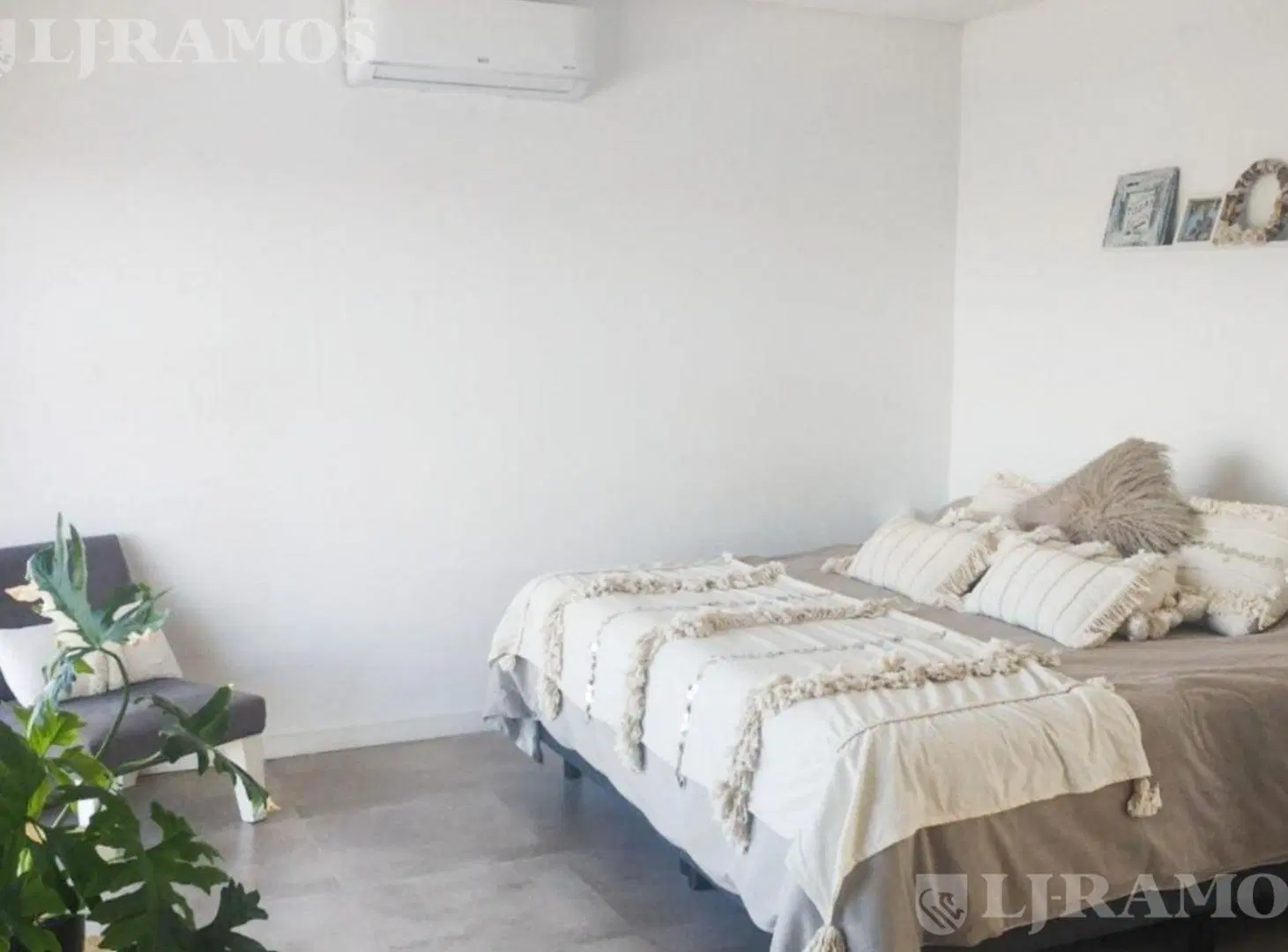 Casa en venta A LA LAGUNA en Barrio EL Naudir PG 3