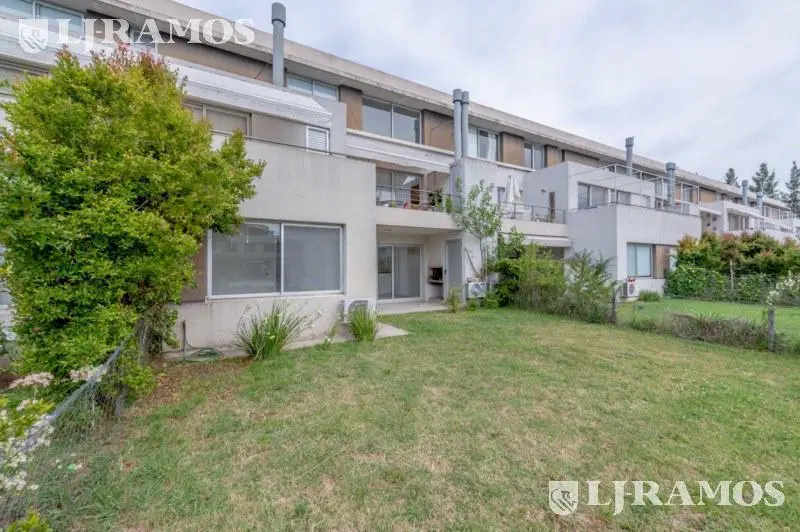 Departamento en venta en El Reflejo- Nordelta 8