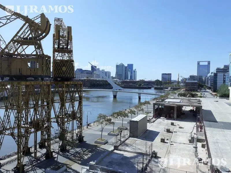 Alquiler de oficina de 650 m2 en Puerto Madero 8
