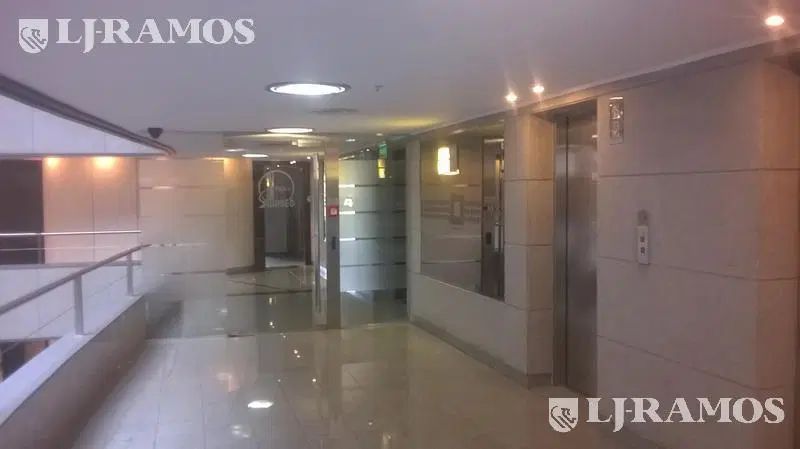 Oficina en Alquiler de 90 m2 en Puerto Madero 5