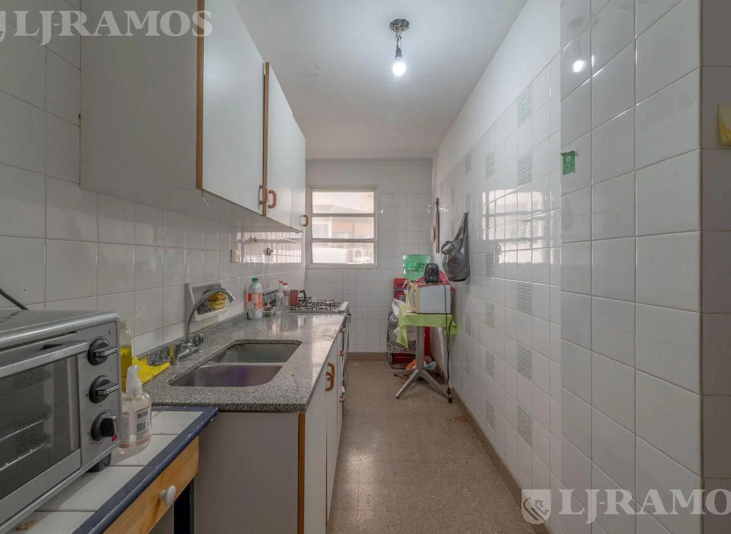 VENTA- Departamento-2 ambientes- Centro Martinez 2
