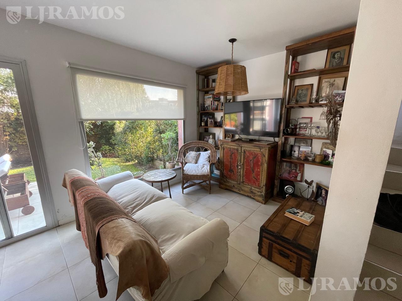 Foto de MUY LINDO TRIPLEX ALQUILER TEMPORAL - LA COLINA DE LA HORQUETA - LA, imagen 2
