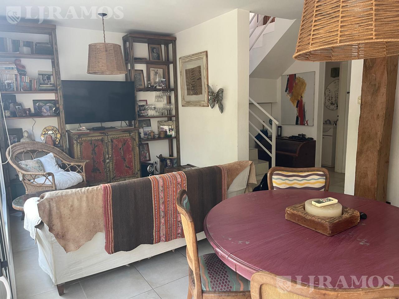 Foto de MUY LINDO TRIPLEX ALQUILER TEMPORAL - LA COLINA DE LA HORQUETA - LA, imagen 4