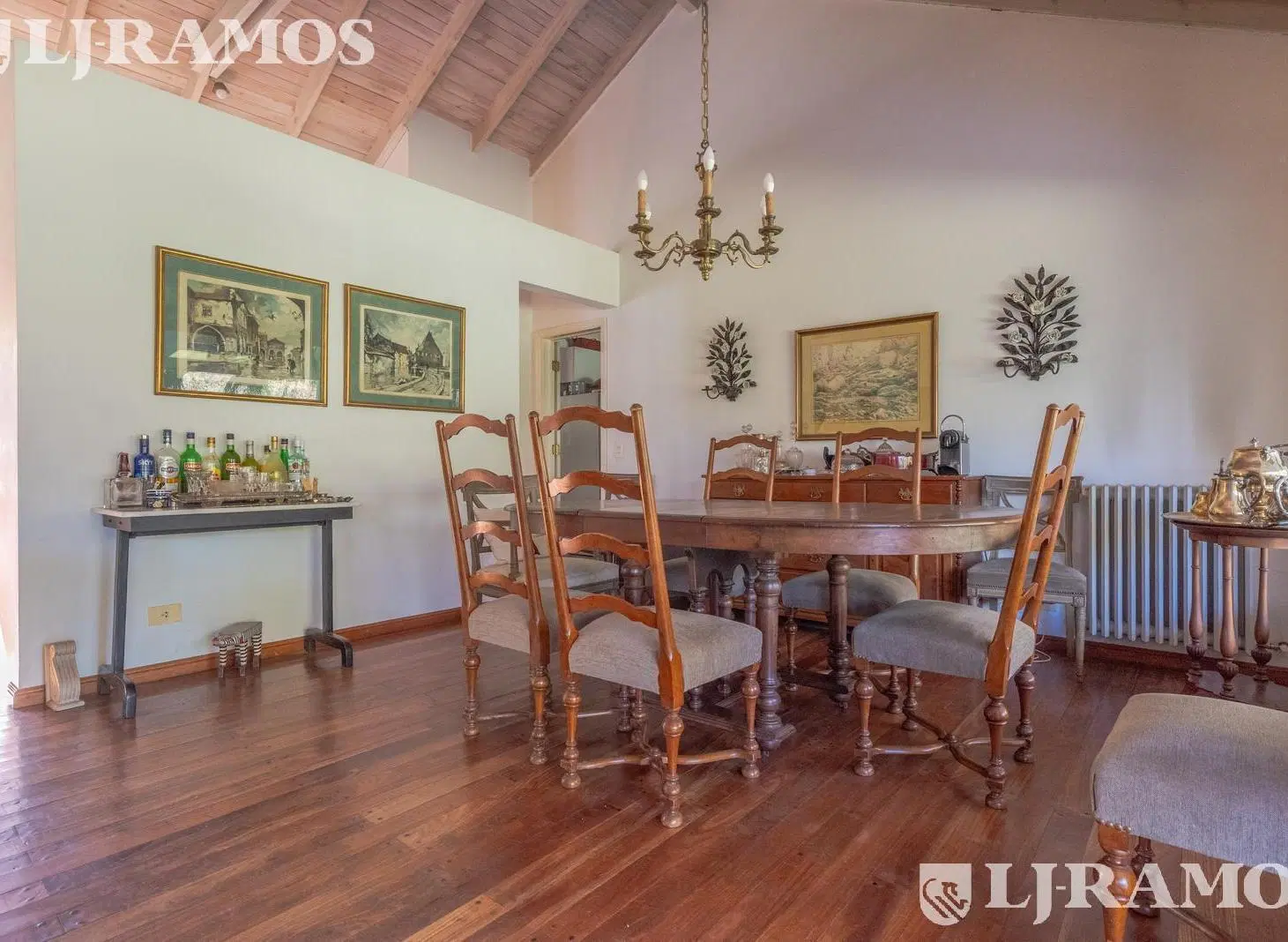 VENTA. Casa planta baja. B Cerrado Pilar Joven. Altura km 47 Panam. ramal Pilar 5