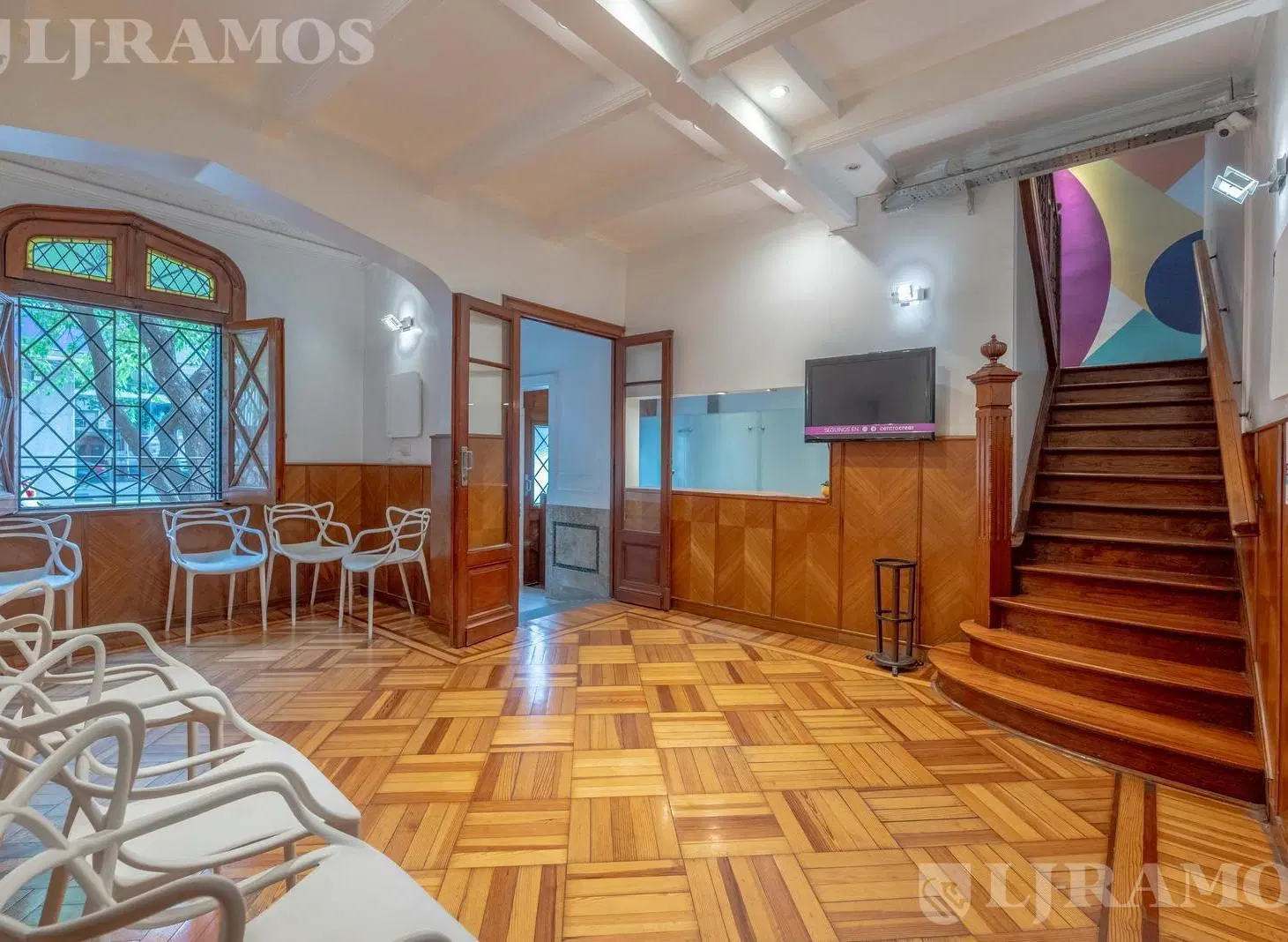 Hermosa casa estilo tudor 1