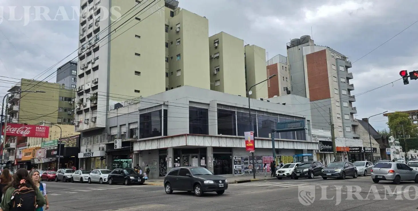 Local en Banfield 2