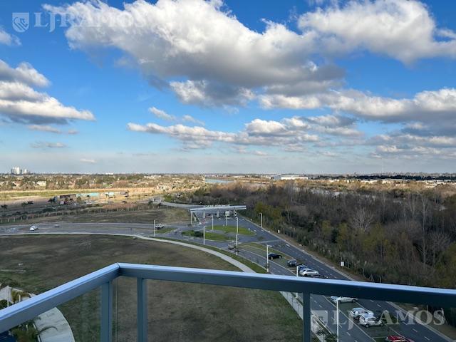 Foto de Departamento de 3 amb 2 cocheras en venta en Remeros Beach, imagen 2