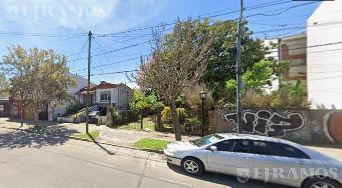 Lote de 660 m2 en venta en el Centro de Tigre. 2