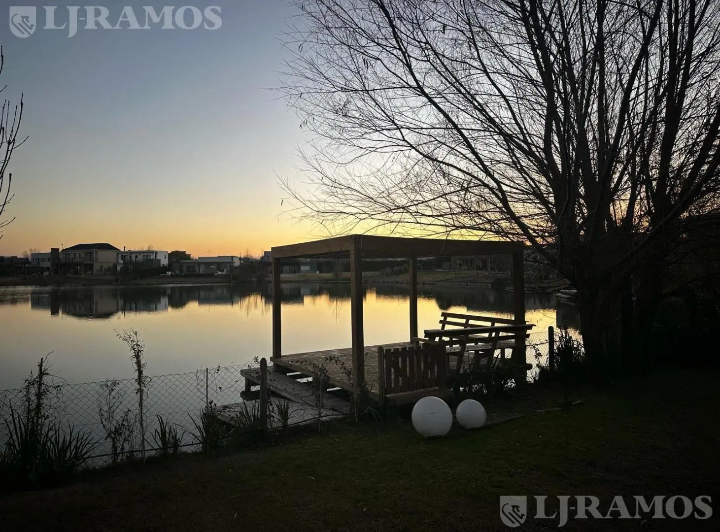 Casa  En Venta - El Canton - Norte - A la Laguna PG 5