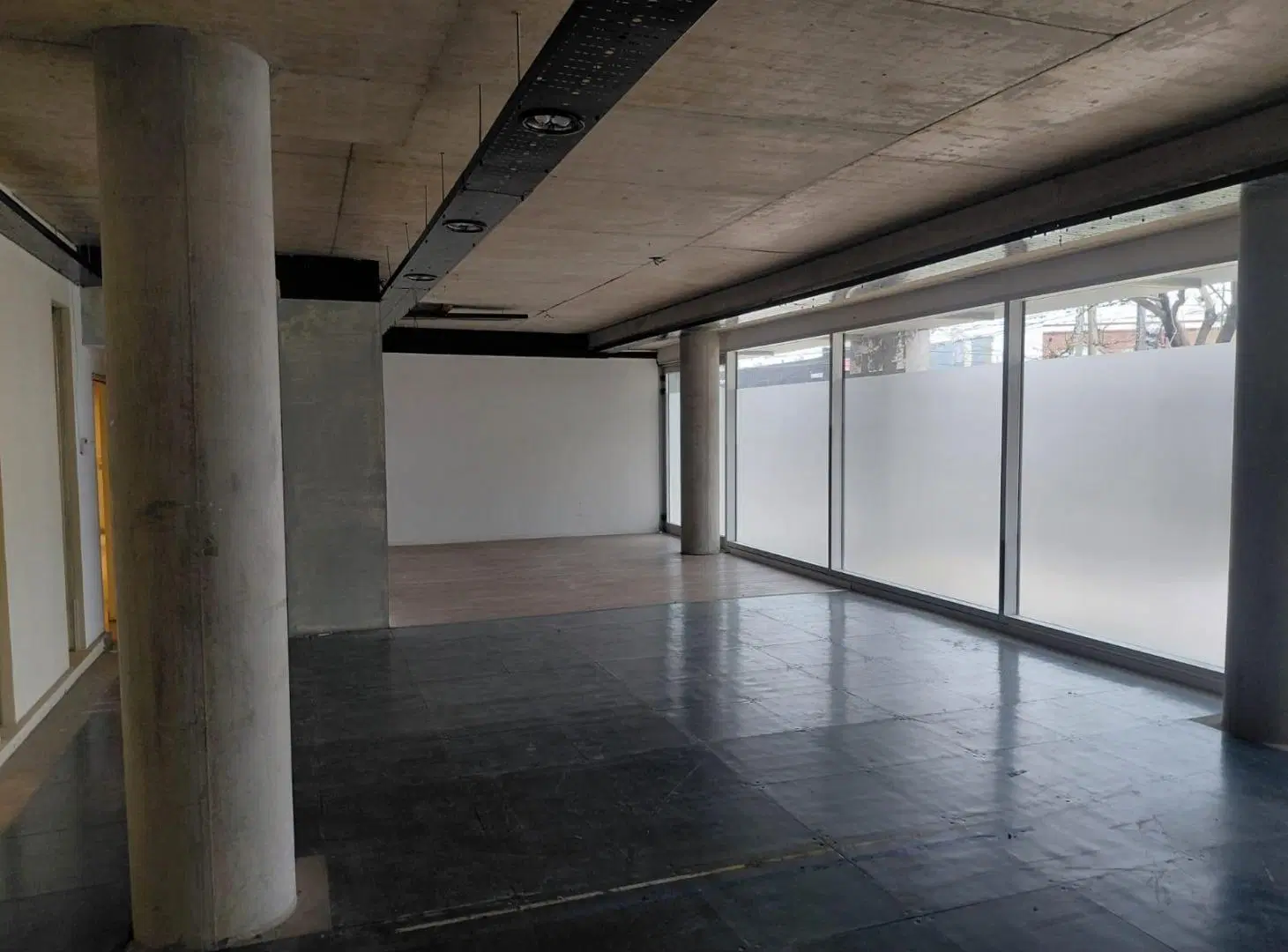 Alquiler de Oficina/local de 85 m2 en Beccar 2
