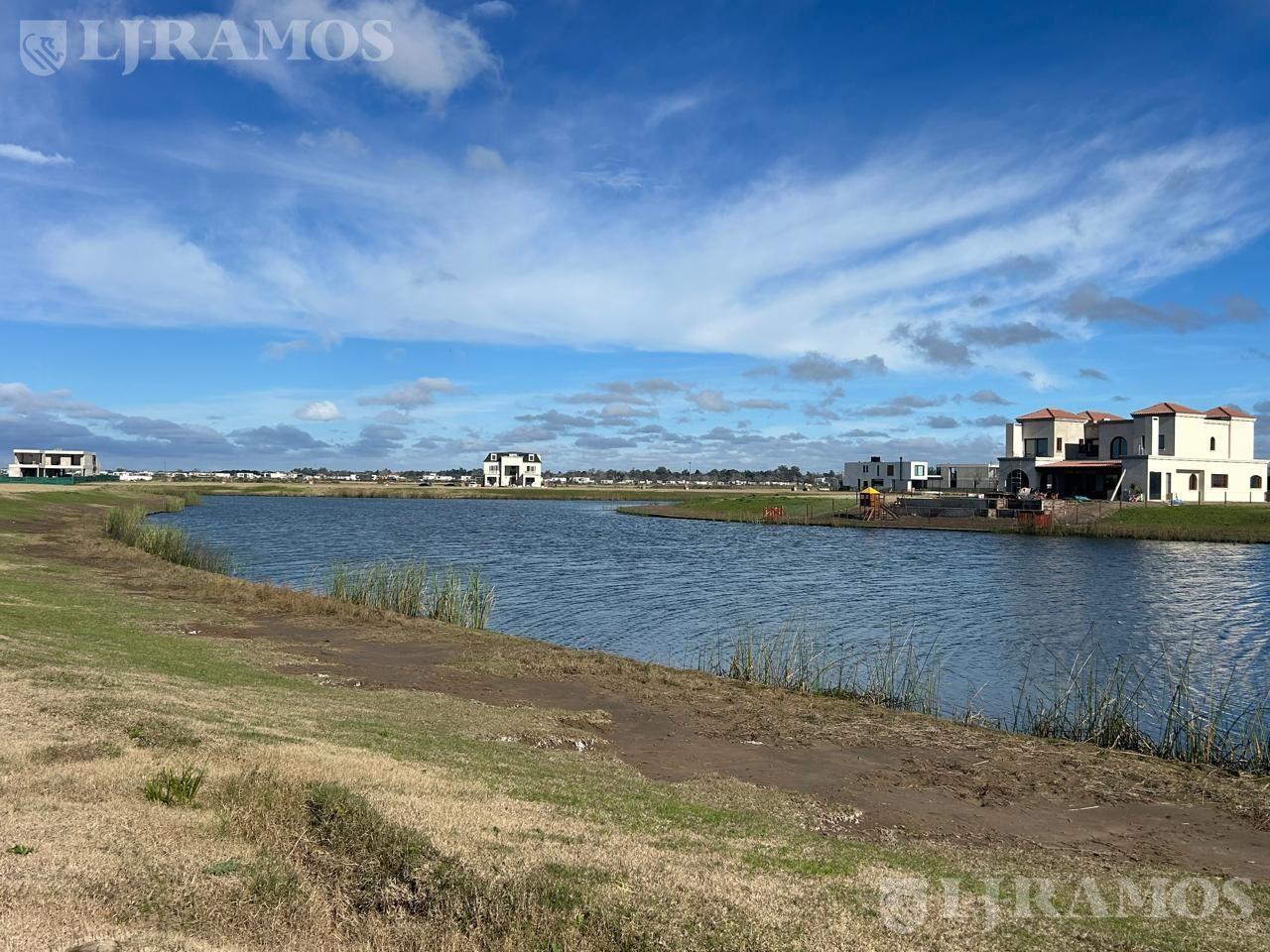 Foto de Terreno en Puertos del Lago - BARRIO AMARRAS, imagen 3