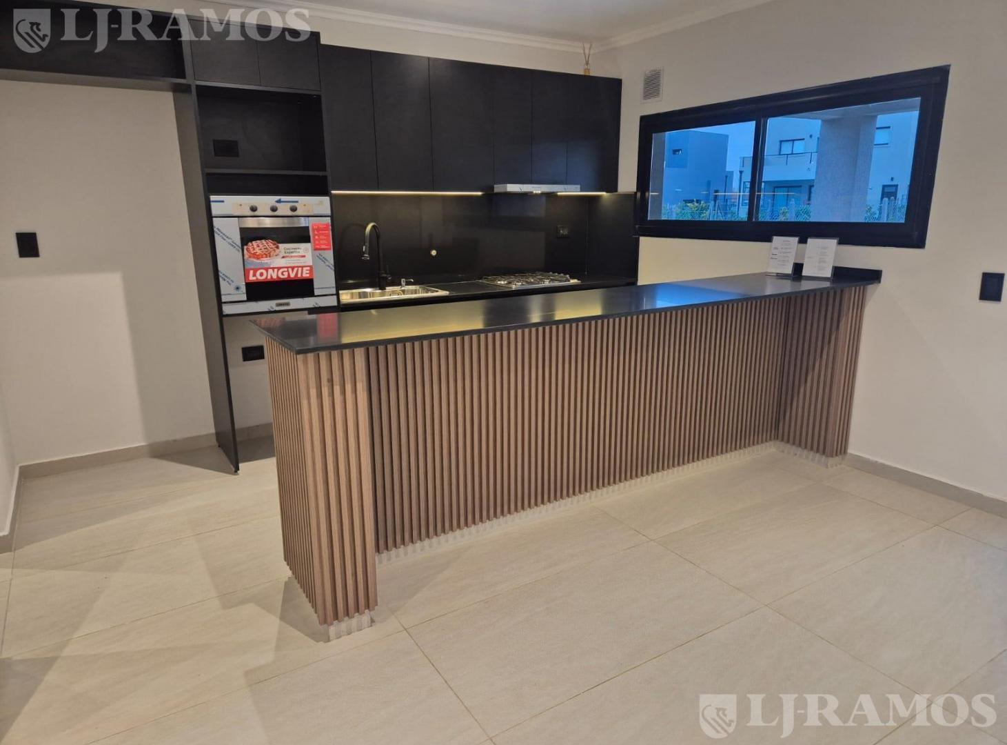 Foto de VENTA ! CASA a ESTRENAR ! Barrio San Pablo, PILAR - DC, imagen 2