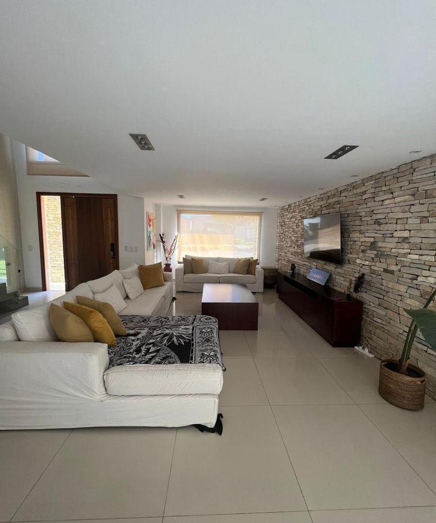 Foto de Al lago!! Casa en venta Barrio Muelles, Puertos / Escobar, imagen 2